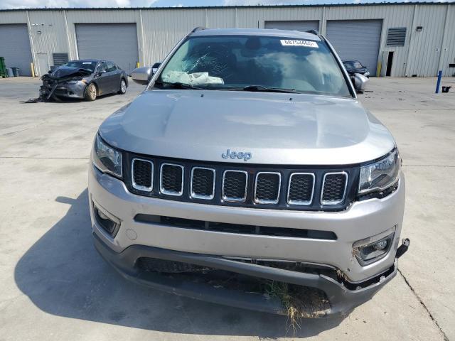 3C4NJCBBXMT559910 - 2021 JEEP COMPASS LATITUDE 银色 照片 5