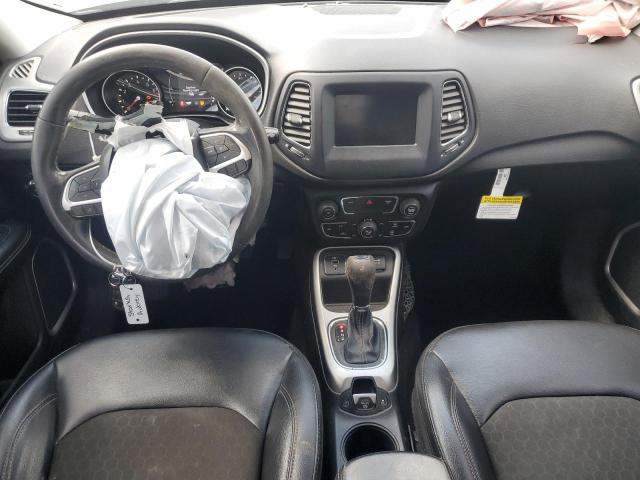 3C4NJCBBXMT559910 - 2021 JEEP COMPASS LATITUDE 银色 照片 8