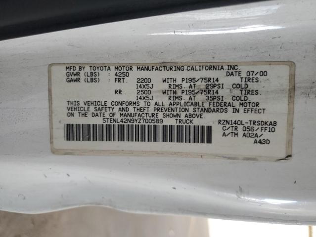 5TENL42N9YZ700589 - 2000 TOYOTA TACOMA WHITE photo 12