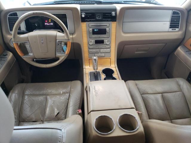 5LMFU28557LJ07119 - 2007 LINCOLN NAVIGATOR 白色 照片 8