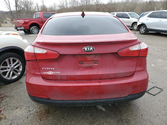 KNAFK4A62G5611561 - 2016 KIA FORTE LX RED photo 6