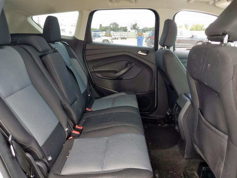 1FMCU0GD9JUD20496 - 2018 FORD ESCAPE SE Weiß Foto 11