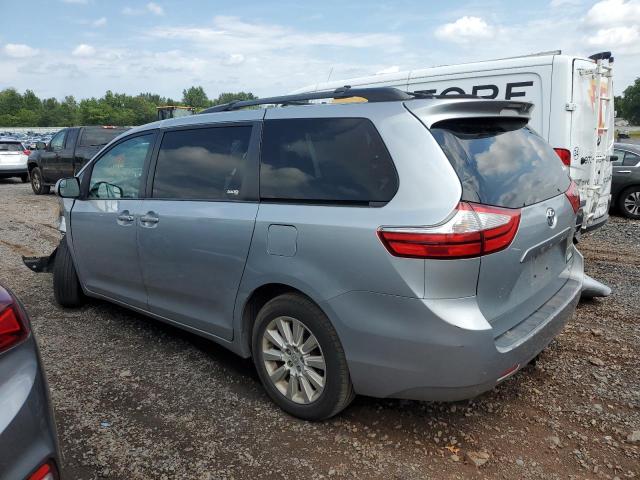 5TDJK3DC5FS125313 - 2015 TOYOTA SIENNA LE SILVER photo 2