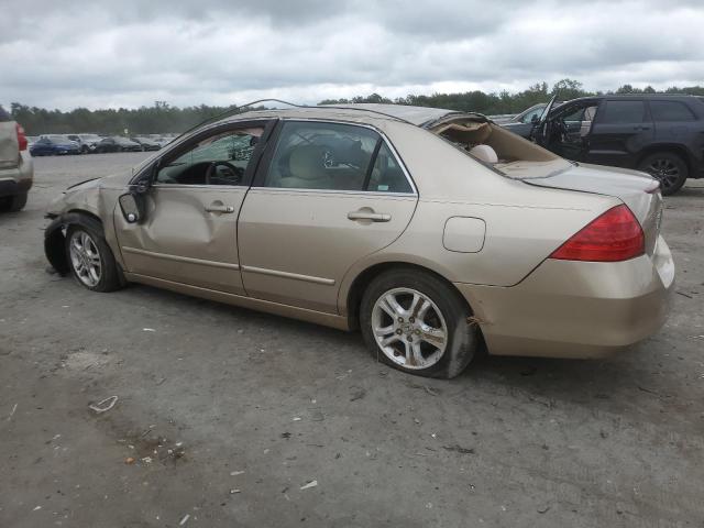 1HGCM567X7A083493 - 2007 HONDA ACCORD EX GOLD photo 2