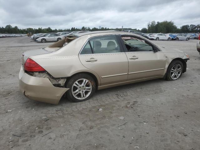 1HGCM567X7A083493 - 2007 HONDA ACCORD EX GOLD photo 3