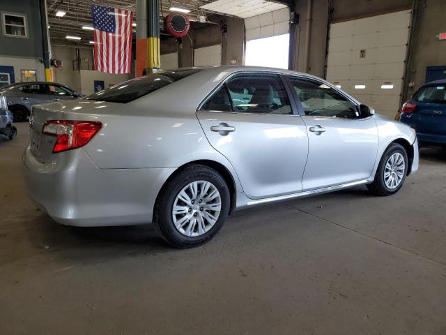 4T1BF1FK9CU005065 - 2012 TOYOTA CAMRY BASE SILVER photo 3