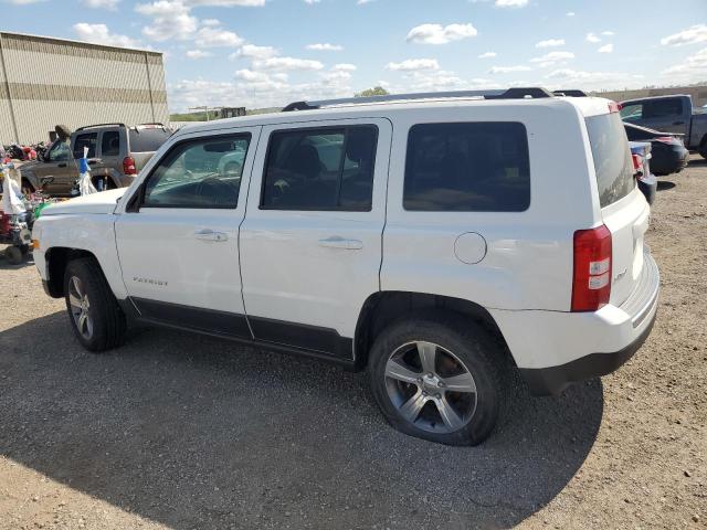 1C4NJRFB4GD809052 - 2016 JEEP PATRIOT LATITUDE WHITE photo 2