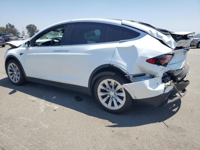 5YJXCDE21JF142027 - 2018 TESLA MODEL X 白色 照片 2