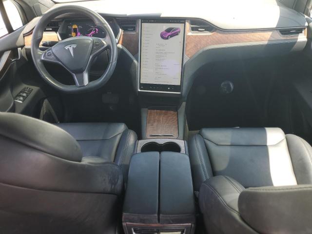 5YJXCDE21JF142027 - 2018 TESLA MODEL X 白色 照片 8