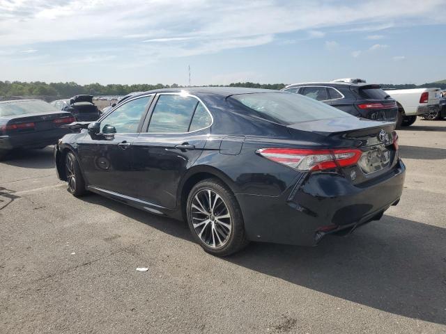 4T1B11HK9JU151541 - 2018 TOYOTA CAMRY L BLACK photo 2