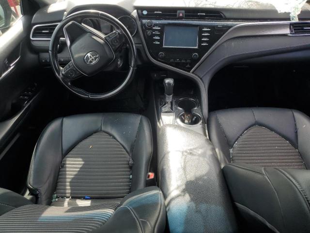 4T1B11HK9JU151541 - 2018 TOYOTA CAMRY L BLACK photo 8