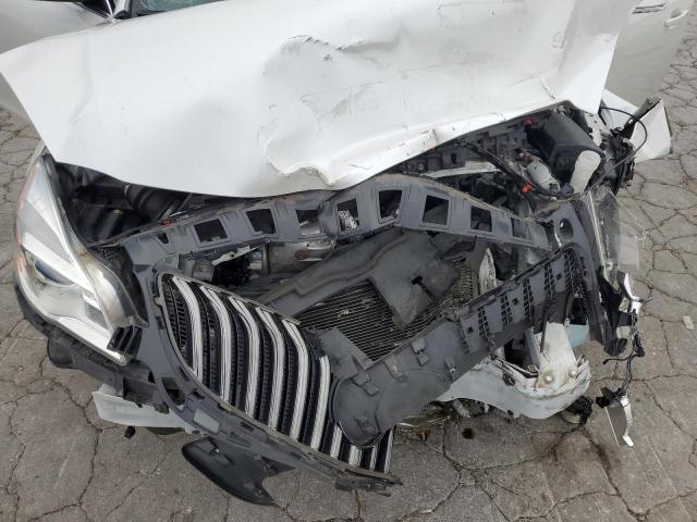 2G4GK5EX1G9134670 - 2016 BUICK REGAL WHITE photo 11