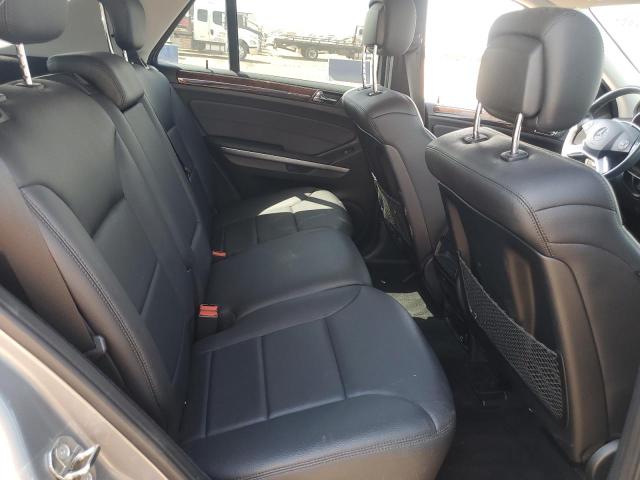 4JGBB8GB3AA556772 - 2010 MERCEDES-BENZ ML 350 4MATIC GRAY photo 11