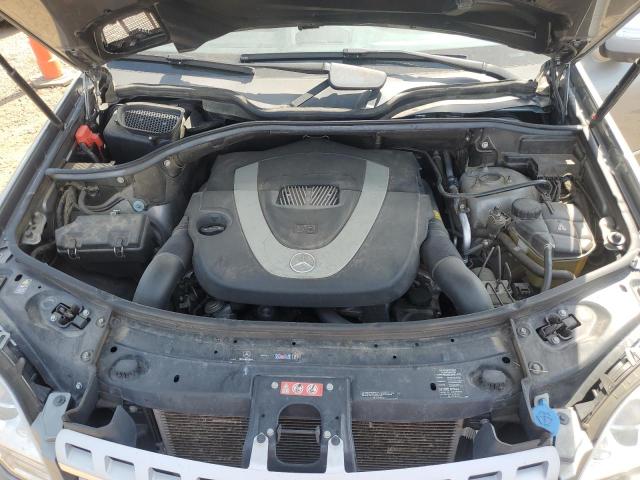 4JGBB8GB3AA556772 - 2010 MERCEDES-BENZ ML 350 4MATIC GRAY photo 12