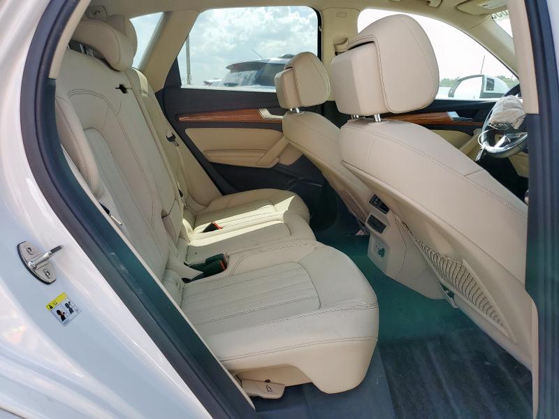 WA1BAAFY5M2110314 - 2021 AUDI Q5 PREMIUM PLUS 白色 照片 10