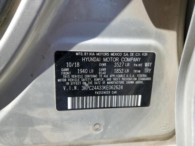 3KPC24A33KE062624 - 2019 HYUNDAI ACCENT SE BEIGE photo 13