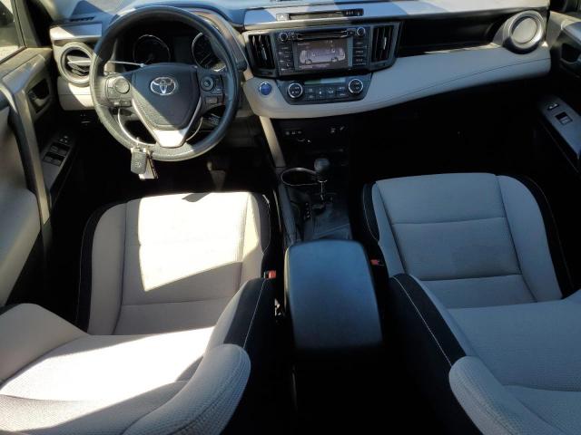 JTMRJREV7JD195814 - 2018 TOYOTA RAV4 HV LE WHITE photo 8