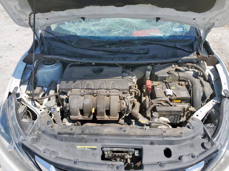 3N1AB7AP5JY256518 - 2018 NISSAN SENTRA S 白色 照片 11