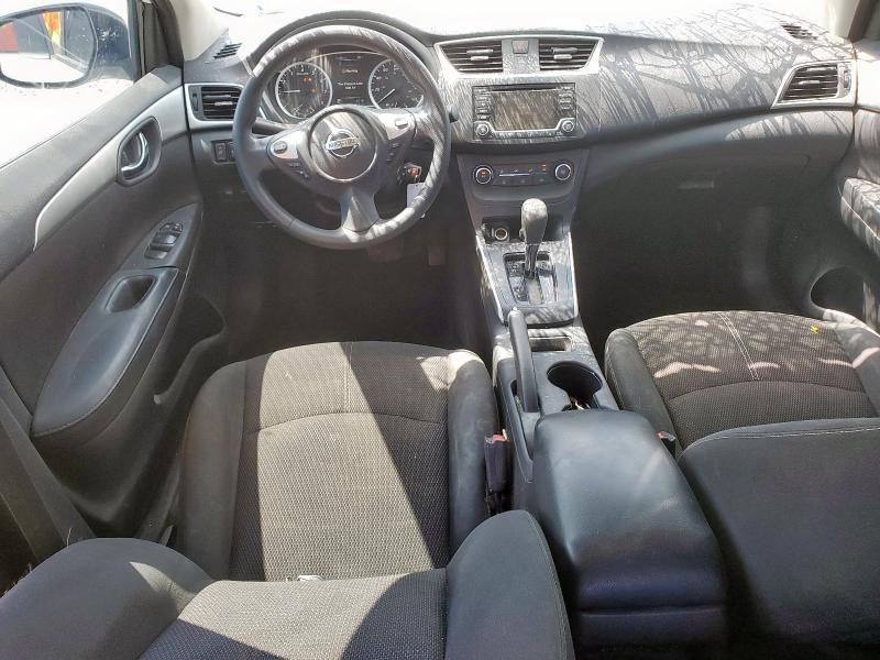 3N1AB7AP5JY256518 - 2018 NISSAN SENTRA S 白色 照片 8