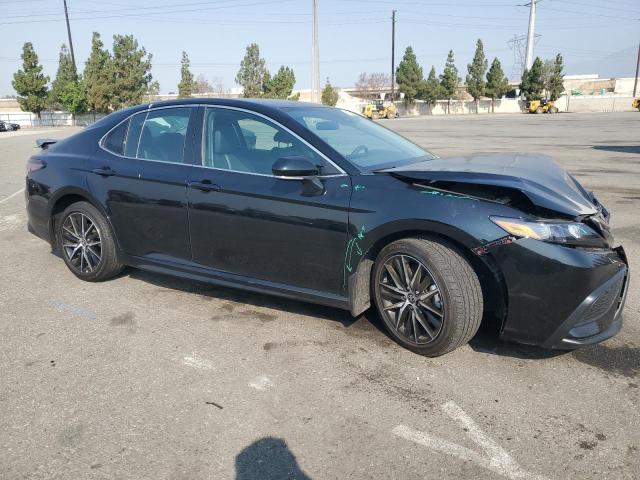 4T1G11AK3RU921759 - 2024 TOYOTA CAMRY SE NIGHT SHADE BLACK photo 4