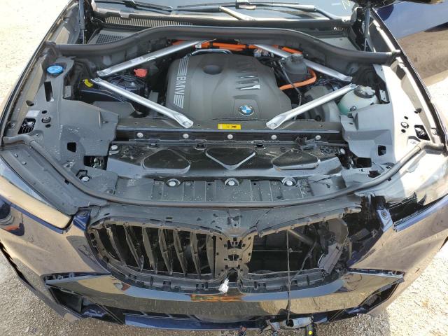 5UX43EU02S9002684 - 2025 BMW X5 XDRIVE50E BLUE photo 11