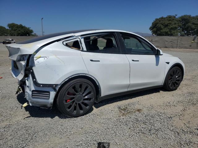 5YJYGDEF1LF057333 - 2020 TESLA MODEL Y WHITE photo 3