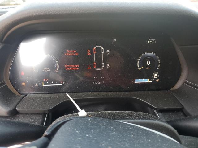 1C4RJHAG1N8633565 - 2022 JEEP GRAND CHER LAREDO WHITE photo 9