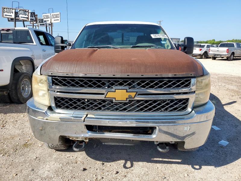 1GC1KVCG5BF106402 - 2011 CHEVROLET SILVERADO K2500 HEAVY DUTY WHITE photo 5