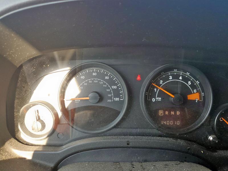 1C4NJRBB5HD104428 - 2017 JEEP PATRIOT SPORT RED photo 9