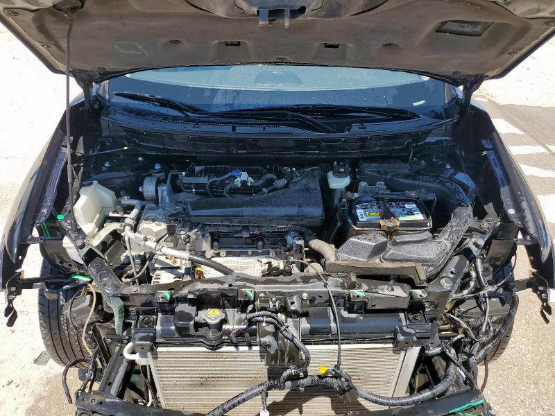 5N1AT2MT1JC736890 - 2018 NISSAN ROGUE S BLACK photo 12