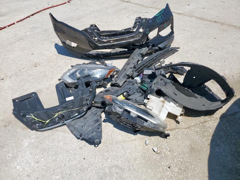 5N1AT2MT1JC736890 - 2018 NISSAN ROGUE S BLACK photo 13