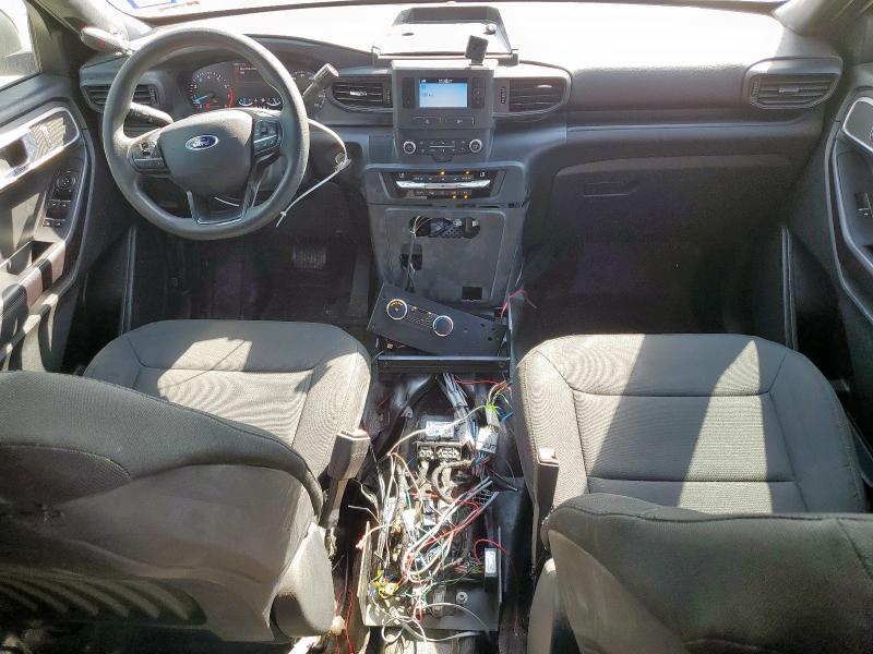 1FM5K8AB2LGA18912 - 2020 FORD EXPLORER POLICE INTERCEPTOR ذو لونين صورة 8