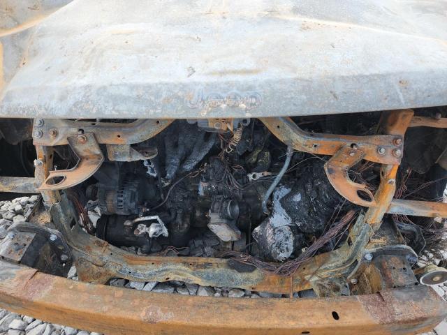 1J4NF1GB1BD100776 - 2011 JEEP PATRIOT SPORT SILVER photo 12