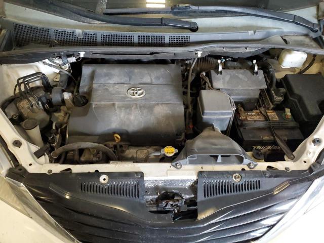 5TDKK3DC5DS287492 - 2013 TOYOTA SIENNA LE თეთრი ფოტო 12