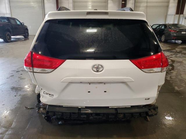 5TDKK3DC5DS287492 - 2013 TOYOTA SIENNA LE თეთრი ფოტო 6