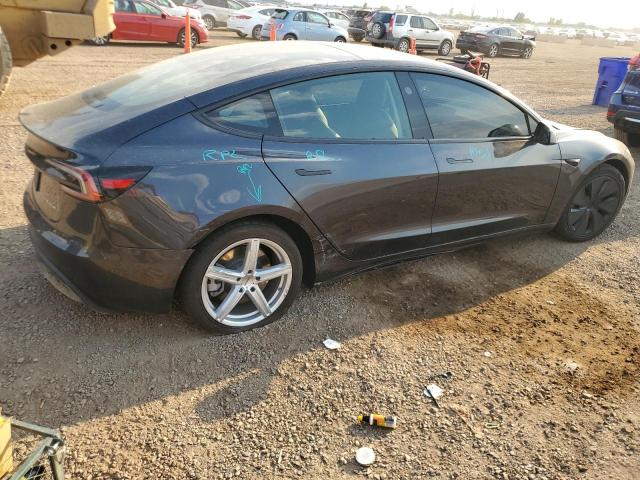 5YJ3E1EB3RF799687 - 2024 TESLA MODEL 3 رمادي صورة 3