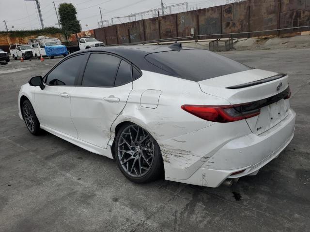 4T1DAACK2SU034899 - 2025 TOYOTA CAMRY XSE თეთრი ფოტო 2