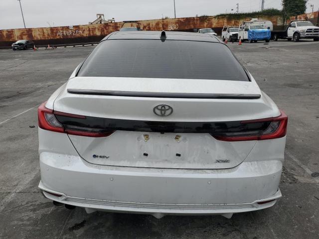 4T1DAACK2SU034899 - 2025 TOYOTA CAMRY XSE თეთრი ფოტო 6