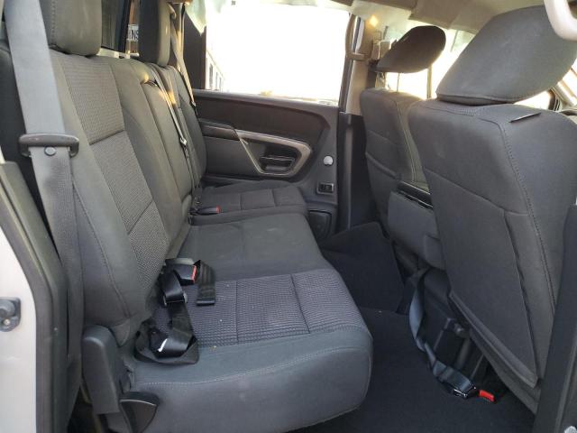 1N6AA0EJ9FN510519 - 2015 NISSAN TITAN S SILVER photo 10