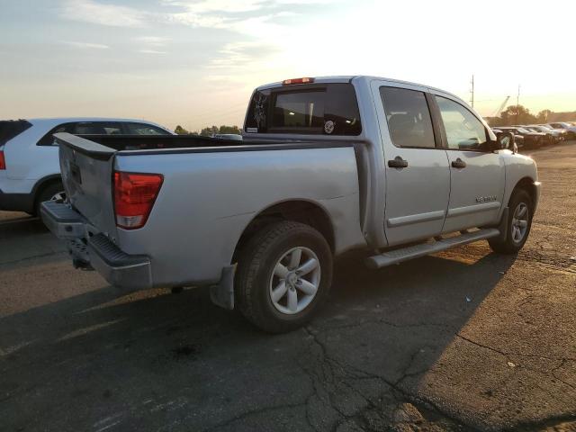 1N6AA0EJ9FN510519 - 2015 NISSAN TITAN S SILVER photo 3
