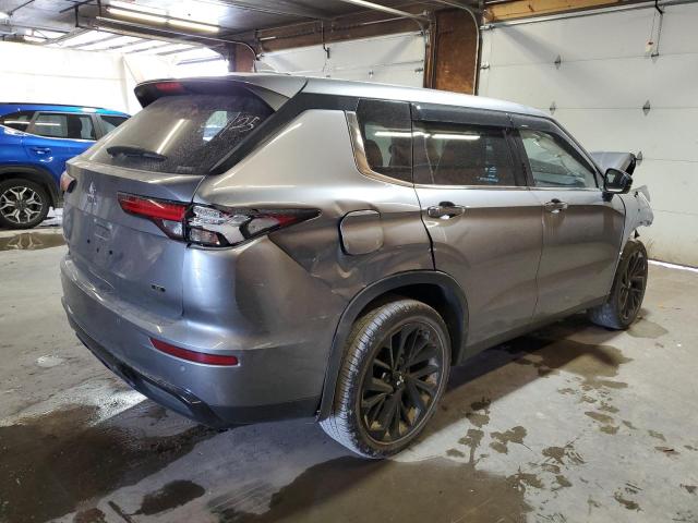 JA4J4UA80PZ031995 - 2023 MITSUBISHI OUTLANDER SE GRAY photo 3