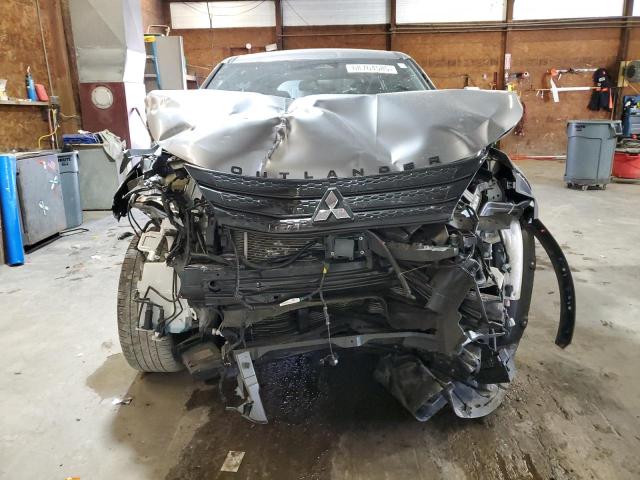 JA4J4UA80PZ031995 - 2023 MITSUBISHI OUTLANDER SE GRAY photo 5