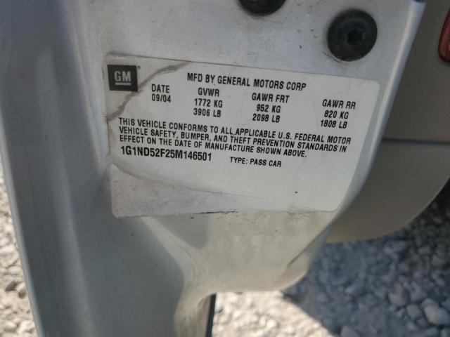 1G1ND52F25M146501 - 2005 CHEVROLET CLASSIC SILVER photo 12