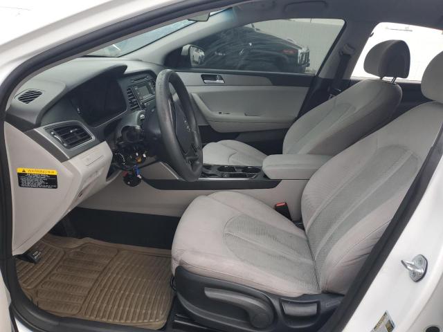 5NPE24AF4FH187006 - 2015 HYUNDAI SONATA SE თეთრი ფოტო 7