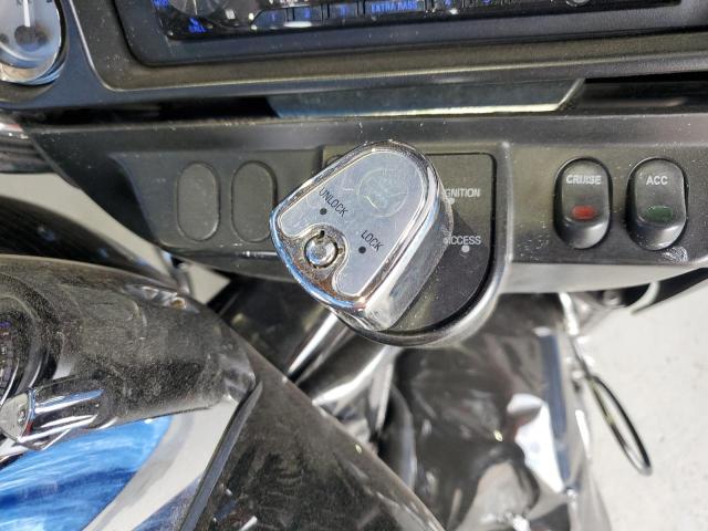 1HD1KB4139Y654713 - 2009 HARLEY-DAVIDSON FLHX BLACK photo 8