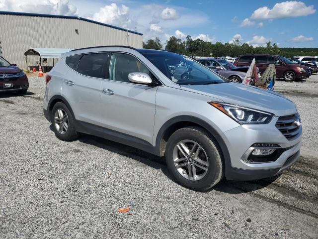 5XYZU3LB6HG487558 - 2017 HYUNDAI SANTA FE SPORT 银色 照片 4