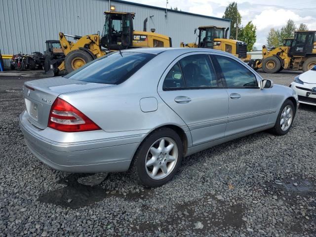 WDBRF81J03F313612 - 2003 MERCEDES-BENZ C 240 4MATIC SILVER photo 3