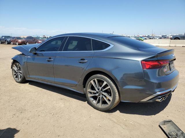 WAUB4CF58PA033864 - 2023 AUDI S5 PRESTIGE Grau Foto 2