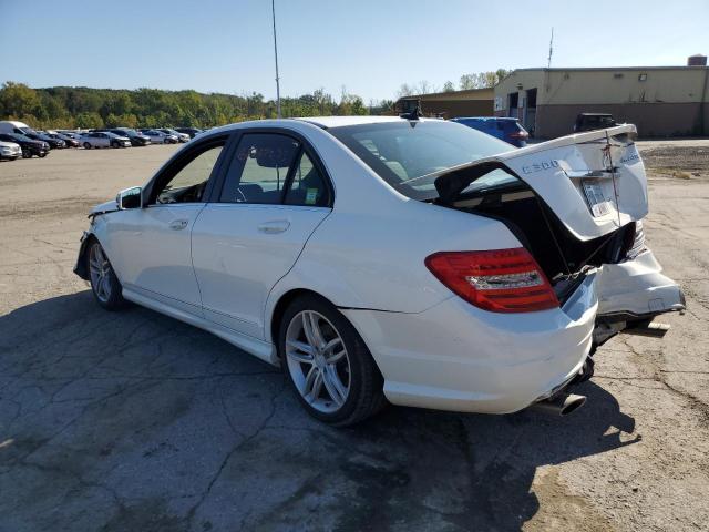 WDDGF8AB4DR245158 - 2013 MERCEDES-BENZ C300 300 4MATIC WHITE photo 2