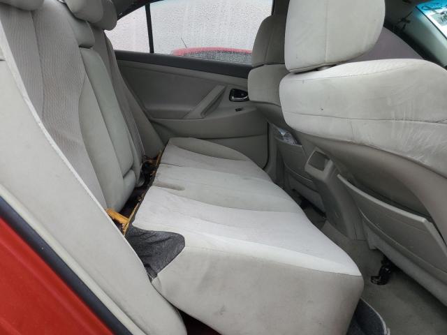 4T1BF3EK5BU610938 - 2011 TOYOTA CAMRY BASE RED photo 10